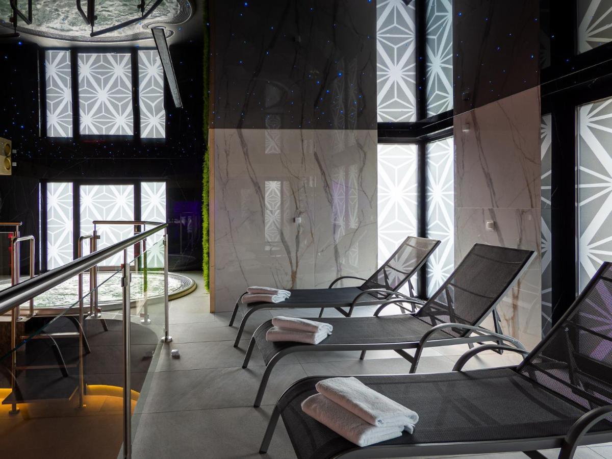 Aparthotel Goralski Spa 2 Бялка Татранска Екстериор снимка